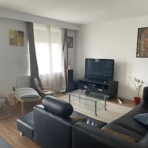  Séjour chez l'habitant Dans F4 à Massy