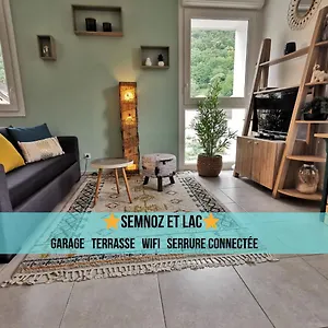 Semnoz & Lac - Wifi - Parking - Netflix - Balcon - Centre-ville Appartement Sévrier