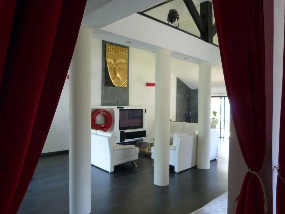 Appartement Holidays in Paris Loft design&atypique à Massy