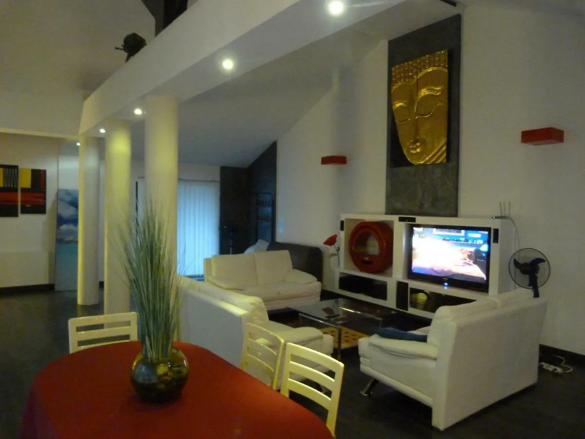 Appartement Holidays in Paris Loft design&atypique à Massy